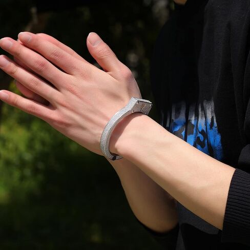 ICEDIAMOND الذهب الأبيض مطلي بالهيب هوب المثلج للدراما التصميم الدقوق ، أحجار الزركونيا الساطعة الدقيقة مع سوار مشبك قفل مسنن طويل للرجال in Kuwait