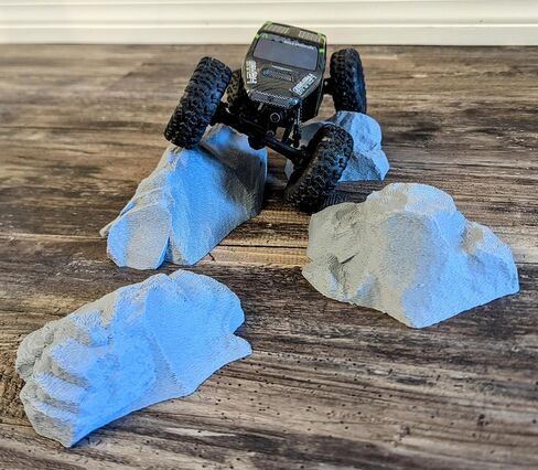 شاحنات RC Crawler Rock Obstacles بمقياس 1/18 و1/24 (بني) in Saudi Arabia