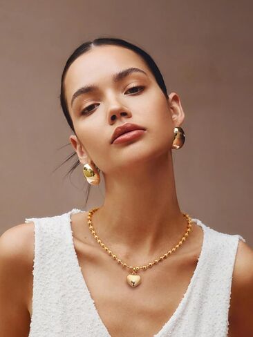 POTESSA 18K Gold Plated Pendant Necklace Medallion Coin Heart Y Shaped Chain Toggle Necklace for Women Jewelry in Kuwait