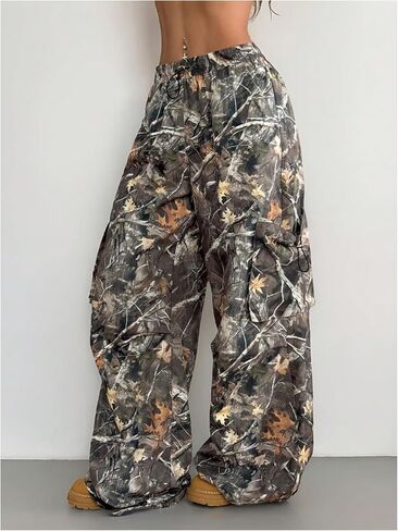 Verdusa Women's Camo Cargo Y2K Flare Pants Drawstring Waist Straight Leg Loose Trousers with Pockets in Kuwait