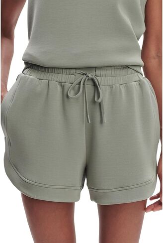 Varley Women's Ollie High-Rise Shorts in Kuwait