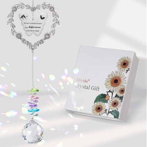 Retirement Gift Sun Catcher, Happy Retirement Gift for Women Men, Retirement 2025 Rainbow Maker for Coworker, Heart-Shaped Metal Wreath Design Ornament, Farewell Crystal Gift for Friends in Saudi Arabia