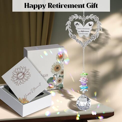 Retirement Gift Sun Catcher, Happy Retirement Gift for Women Men, Retirement 2025 Rainbow Maker for Coworker, Heart-Shaped Metal Wreath Design Ornament, Farewell Crystal Gift for Friends in Saudi Arabia