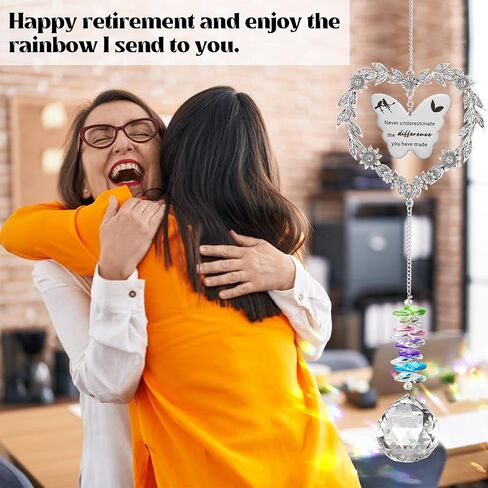 Retirement Gift Sun Catcher, Happy Retirement Gift for Women Men, Retirement 2025 Rainbow Maker for Coworker, Heart-Shaped Metal Wreath Design Ornament, Farewell Crystal Gift for Friends in Saudi Arabia