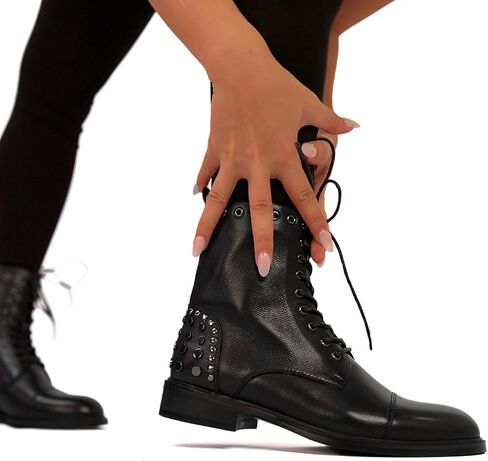 حذاء AiciBerllucci النسائي برباط in Kuwait