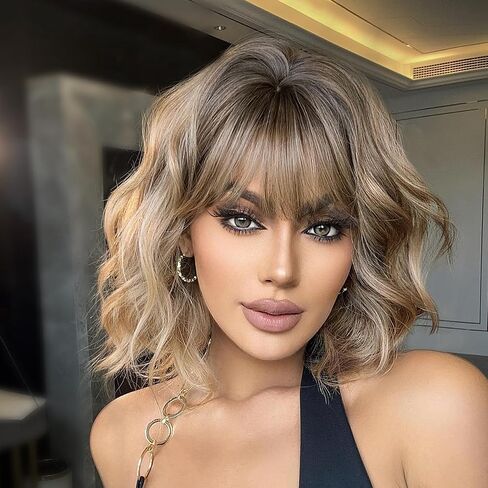 أومبير الاصطناعية مموجة بوب شقراء الأشقر مع الانفجارات متوسطة الطول جذور داكنة فضفاضة شعر مجعد الشعر مقاوم للحرارة للنساء الحفلات اليومية استخدام تأثيري in Kuwait