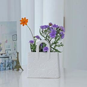 White Ceramic vase, Delicate and Personalized, for Home and Office furnishings, Clover Pattern, Handbag Shape, Suitable for Matching with All Kinds of Flowers, or for Storing Small Items
