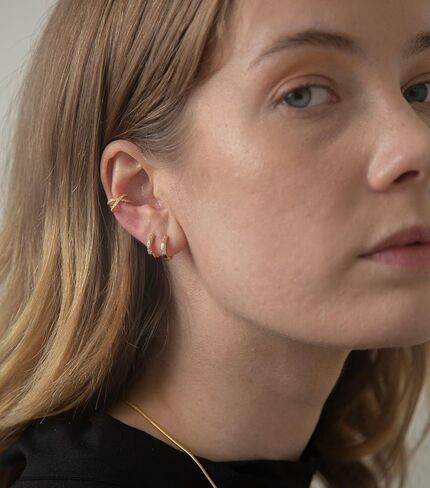 أصفاد أذن ذهبية للنساء غير مثقوبة، مطلية بالذهب عيار 14 قيراط/925 من الفضة الإسترلينية للنساء، أقراط أذن عصرية رقيقة مكعبة الزركونيوم، أقراط على شكل طوق غضروف للنساء هدية مجوهرات in Kuwait