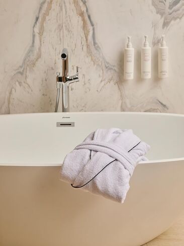 Luxurious Womens Robe, 100% Turkish Cotton, Luxury Robe for Women, Terry Cloth Long Spa Bathrobe in Kuwait