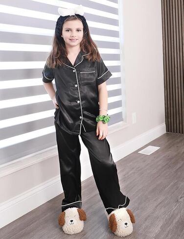 Arshiner Girls Pajamas Silk Satin Button Down Pjs 2 Piece Short Sleeve Sleepwear Set in Kuwait