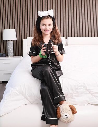 Arshiner Girls Pajamas Silk Satin Button Down Pjs 2 Piece Short Sleeve Sleepwear Set in Kuwait