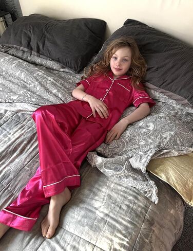 Arshiner Girls Pajamas Silk Satin Button Down Pjs 2 قطعة قصيرة الأكمام in Kuwait