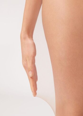 Woman's Premium Matt Second Skin 15 Denier Tights in Kuwait