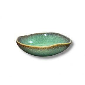 Ceramic Decorative Bowl with Green Glaze, 8'' Small Candy Bowl, Key Dish for Entryway Table, Home Decor Accent, Trinket Tray Holder for Nightstand Ring Gift (8'' Green)