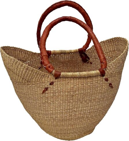 سلة تسوق أفريقية طبيعية فاخرة - كبيرة على شكل حرف U مقاس 18 بوصة - من تصميم نساء السوق في بولجاتانجا، غانا مع مشروع خشب القلب الأفريقي - GBLSN (معبأة بشكل مسطح) in Kuwait