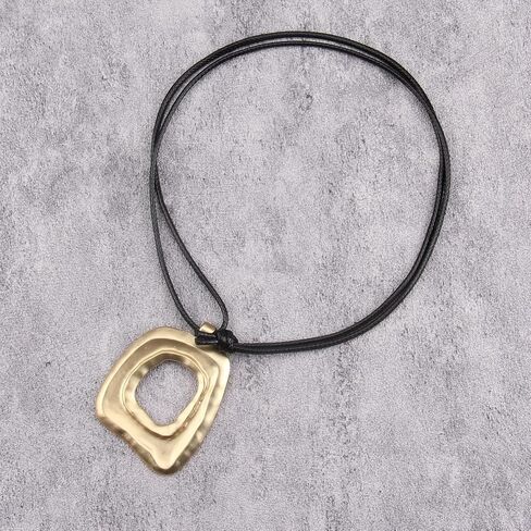 Long Boho Necklaces for Women Vintage Leather Wooden Pendant Y Choker Ethnic Style Gold Circle Hippie Sweater Necklace in Saudi Arabia