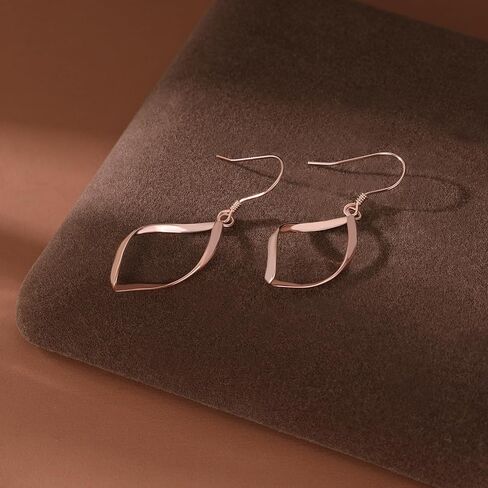 Sluynz Solid 925 sterling Silver Hollow Curve أقراط للنساء المراهقات الحلزونية الخطاف الخطاف الخطية in Kuwait