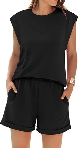 طقم ملابس نسائي مكون من قطعتين خفيف الوزن ومتناسق مع بلوزة بأكمام قصيرة وسروال قصير بخصر مطاطي in Kuwait