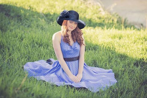 Women Organza Kentucky Sun-Hats - Wide-Brim Flower Church Hats Beach Derby Hat for Tea Party Wedding Bridal Dress in Kuwait