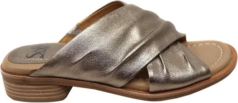 Sofft Women's Fallon Slide Sandal in Kuwait