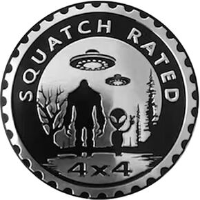 Squatch Aliens Bigfoot 3D Metal Car Badge & Emblem - شارات دائرية متوافقة مع Jeep Wrangler والشاحنات وسيارات الدفع الرباعي