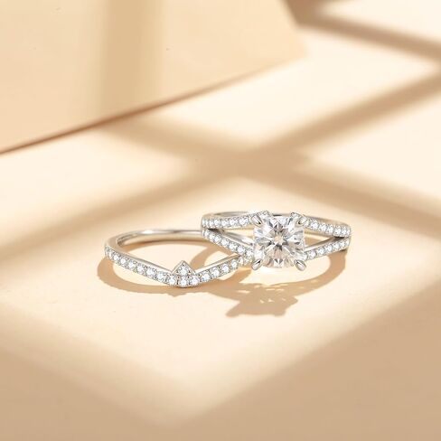 مجموعات خاتم زفاف مويسانيت D Color VVS1 مجموعات خاتم Moissanite ، خاتم الخطوبة Moissanite 18K مطلي بالذهب الأبيض 925 Sterling Silver Moissanite Ring in Kuwait
