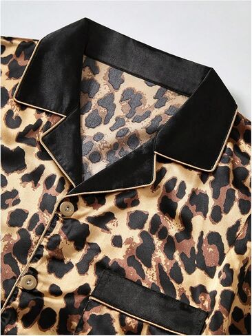WDIRARA Men's 2 Piece Leopard Print Satin Pajama Set Button Down Short Sleeve Shorts Loungewear Sets in Kuwait