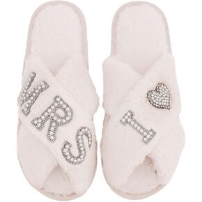 Bride Slippers for Wedding Day, Bride To Be Bridal Shower Gift for Women Bridesmaids, Personalized Initial MRS Pearl Letter Open Toe Fuzzy Flip Flops, Getting Ready Outfit, Bachelorette Party in Kuwait