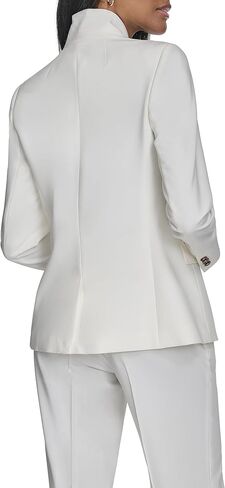 Halston Women's One Button Front Pocket Woven Blazer in Saudi Arabia