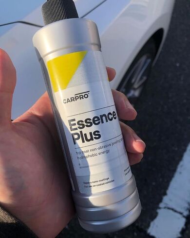 CARPRO Essence Plus عامل لمعان غير كاشط، SiO2، مزيج من عوامل إصلاح طبقة السيراميك، راتنجات الكوارتز عالية اللمعان، والجسيمات النانوية الكارهة للماء لإصلاح طلاء السيراميك المتين - 250 مل (8 أونصة) in Kuwait