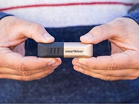 SmartKlear Smart Phone Screen Cleaner - Efficient and Durable Carbon Microfiber Technology (Black Rubber & Silver Metallic) in Kuwait