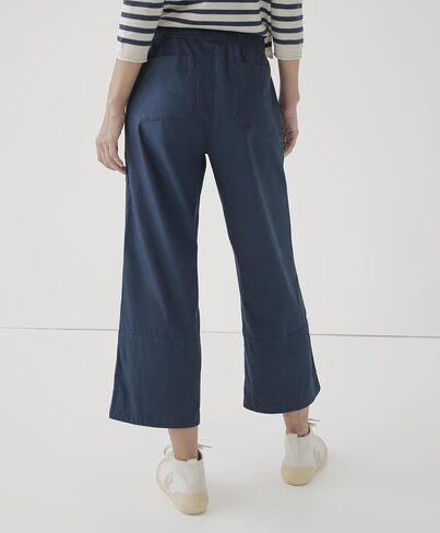 Pact Organic Cotton Women's Daily Crop Pants in Kuwait