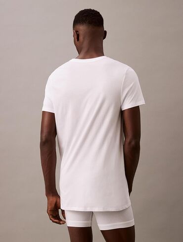 Calvin Klein Men's Cotton Classics 3-Pack Undershirts in Saudi Arabia