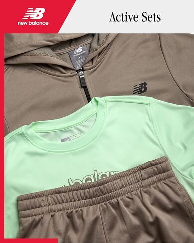 بدلة رياضية للأولاد من New Balance - كنزة صوفية صوفية مكونة من 3 قطع، شورت رياضي، تي شيرت - مجموعة شورتات رياضية للأولاد (8-12) in Saudi Arabia