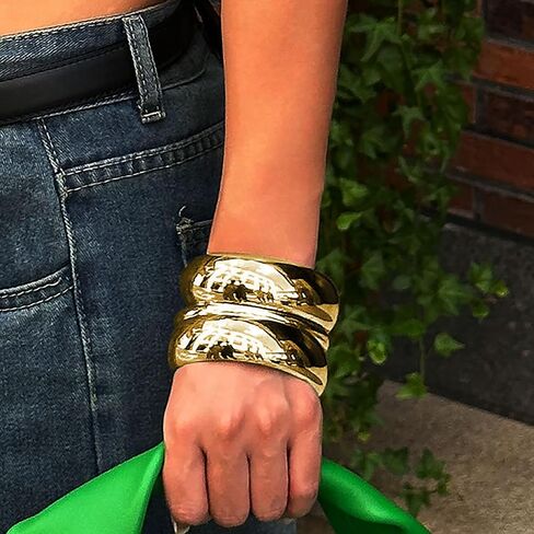 Chunky Gold Bangle Bracelets for Women Minimalist Wide Wrist Cuff Bracelets Stack Statement Bangle Bracelets Set Jewelry Gift for Women in Saudi Arabia