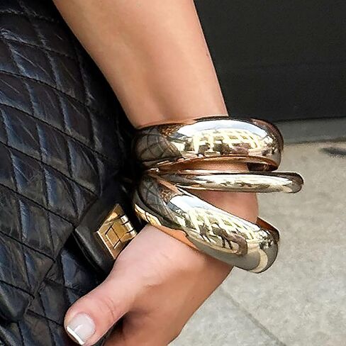 Chunky Gold Bangle Bracelets for Women Minimalist Wide Wrist Cuff Bracelets Stack Statement Bangle Bracelets Set Jewelry Gift for Women in Saudi Arabia