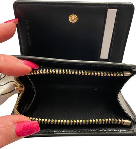 Marc Jacobs Workwear Mini Compact Bifold CC Wallet (Petal Pink) in Saudi Arabia