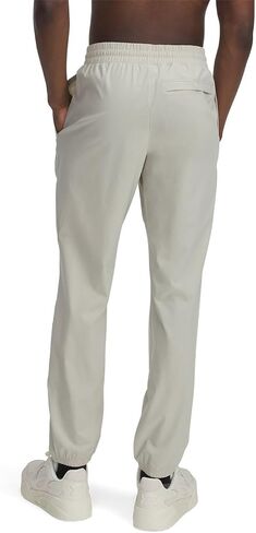 Under Armour Men's Vibe Woven Joggers in Saudi Arabia