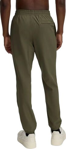 Under Armour Men's Vibe Woven Joggers in Saudi Arabia