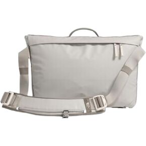 THE NORTH FACE Base Camp Voyager Messenger Bag