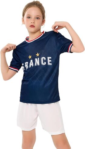 قمصان كرة القدم للأطفال الأولاد والبنات ، شباب كرة القدم ، يمارس ملابس التدريب على التدريب على كرة القدم. in Kuwait