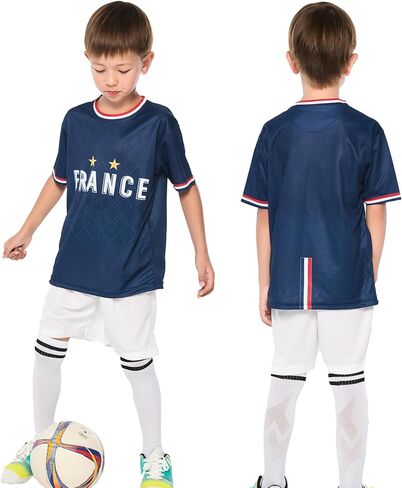قمصان كرة القدم للأطفال الأولاد والبنات ، شباب كرة القدم ، يمارس ملابس التدريب على التدريب على كرة القدم. in Kuwait