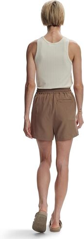 Varley Women's Esmond Mid Rise Shorts in Saudi Arabia