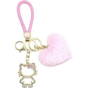Bling Keychain for Women，Kawaii Heart Pom Pom Keychain， Versatile Accessory for Backpacks, Handbags, and Car Keys