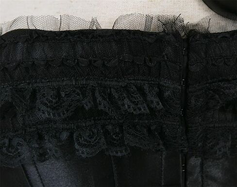 Gothic Women Plus Size Zip Party Club Night Lace Bustiers Corsets in Kuwait
