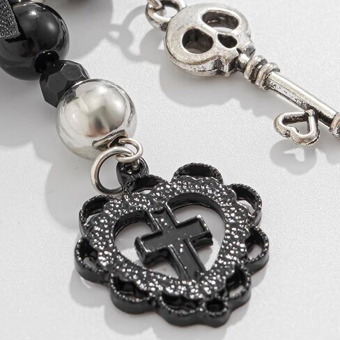 Gothic Horror Skull Halloween Keychain - Cross Pumpkin Ghost Key Chains Halloween Gifts for Women Men DIY Jewelry in Kuwait