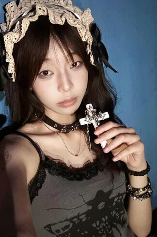 Gothic Double Cross Necklace Silver Plated Goth Vintage Necklace Y2K Long Dainty Cross Choker Necklace for Women Men Silver Non Tarnish Chrome Punk Heart Chain Link 2000s Jewelry in Kuwait