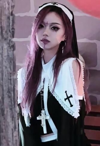 Gothic Double Cross Necklace Silver Plated Goth Vintage Necklace Y2K Long Dainty Cross Choker Necklace for Women Men Silver Non Tarnish Chrome Punk Heart Chain Link 2000s Jewelry in Kuwait