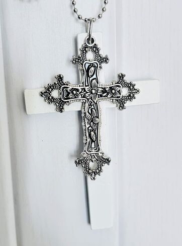 Gothic Double Cross Necklace Silver Plated Goth Vintage Necklace Y2K Long Dainty Cross Choker Necklace for Women Men Silver Non Tarnish Chrome Punk Heart Chain Link 2000s Jewelry in Kuwait