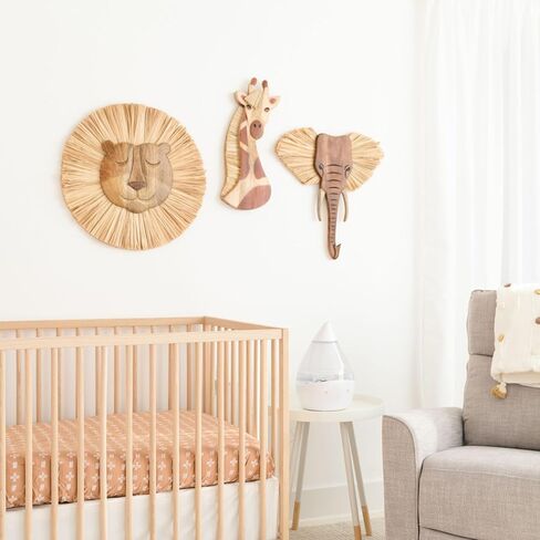 ديكور غرفة الأطفال وغرفة الأطفال من Crane Baby Safari، ديكور حائط خشبي على شكل حيوانات للأولاد والبنات، أسد، 21 بوصة × 21 بوصة in Kuwait